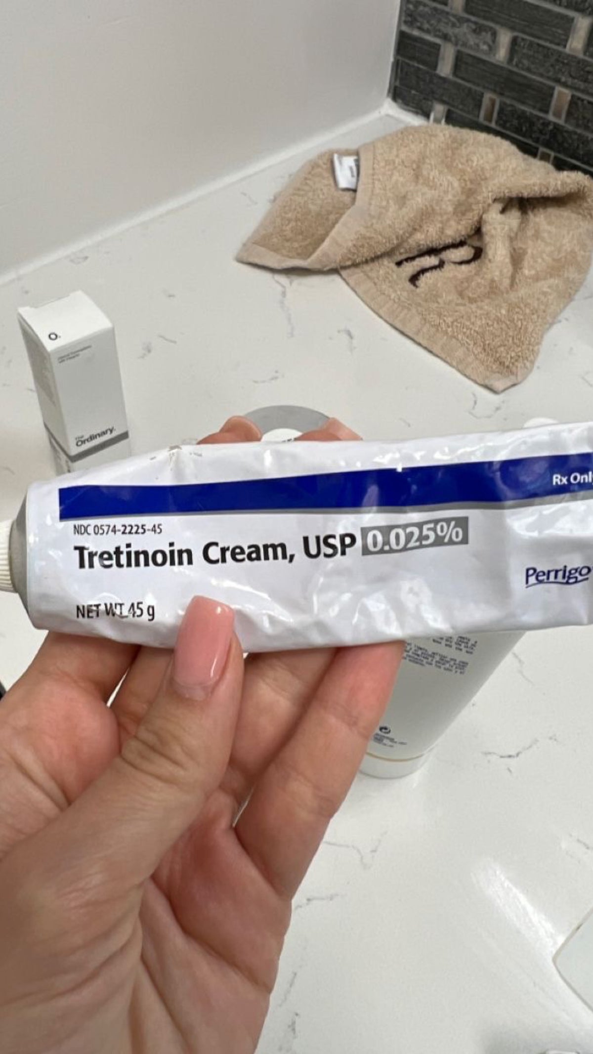 CRÈME TRAITANTE ( treatment cream )
