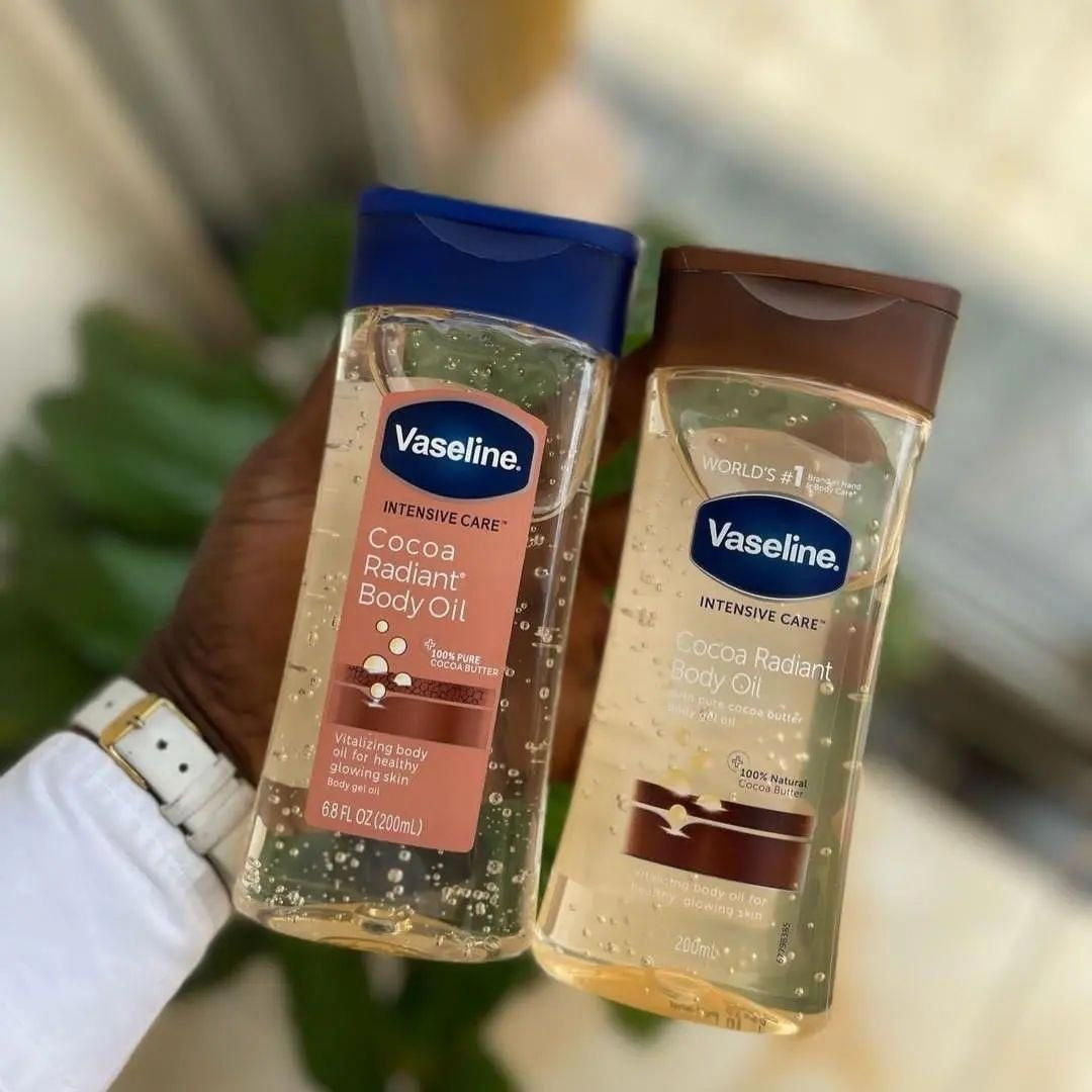 VASELINE Cocoa radiant body oil
